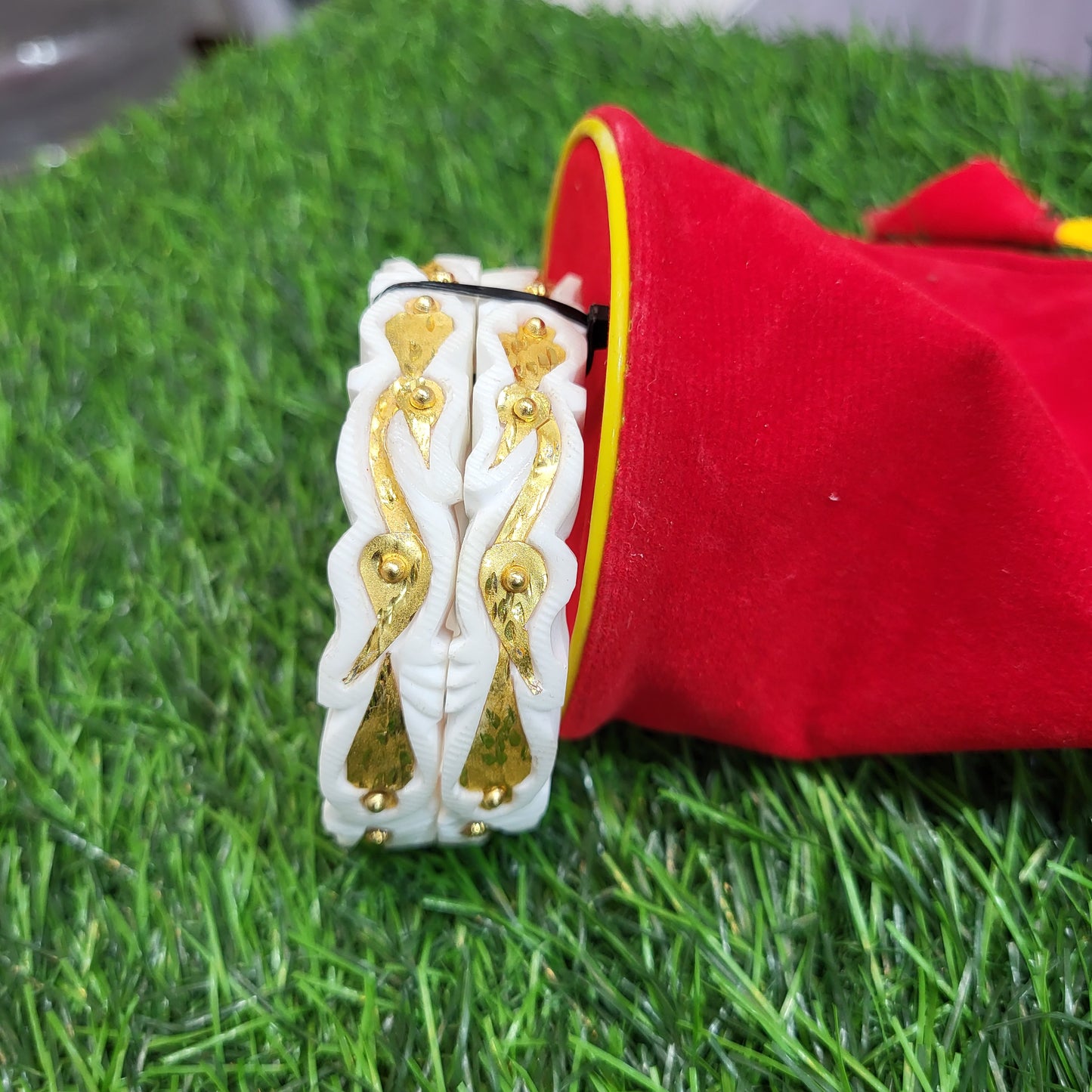 gold plated sakha mayur design