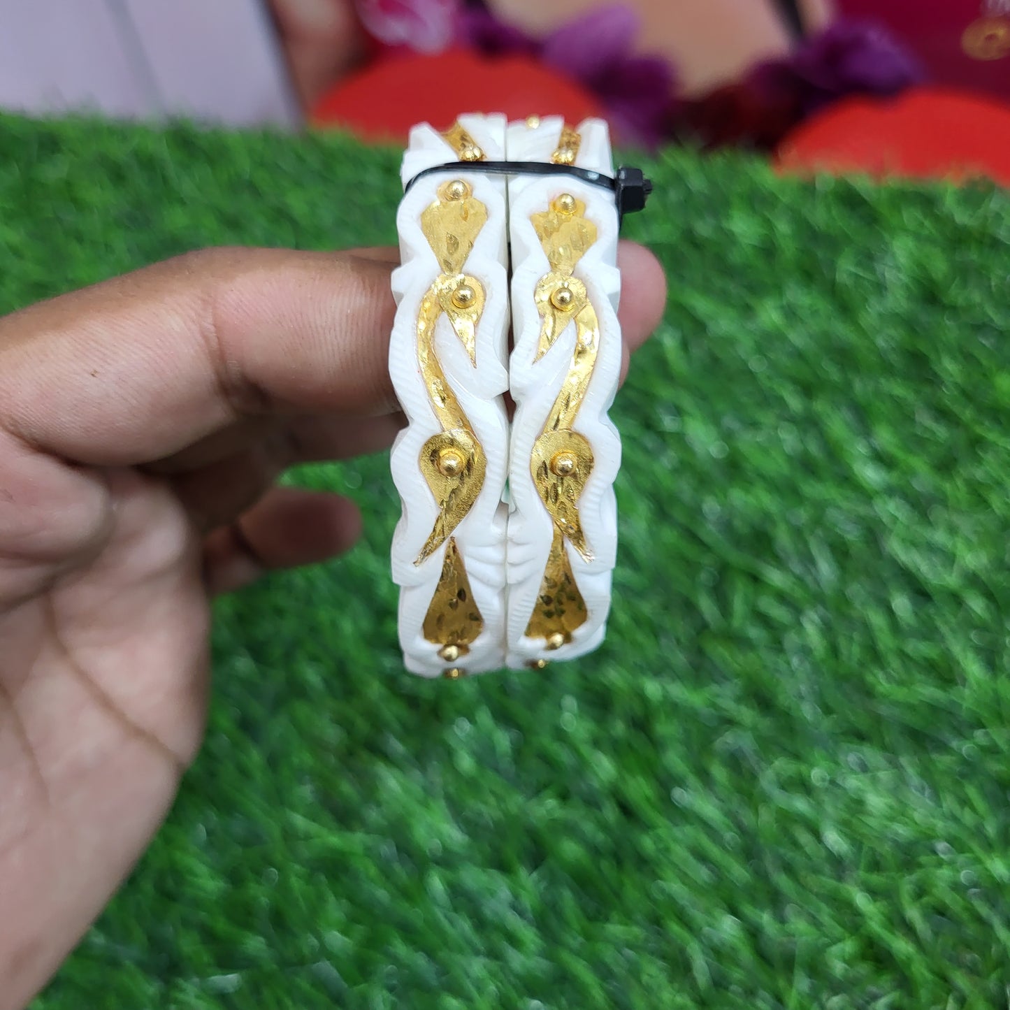 gold plated sakha mayur design